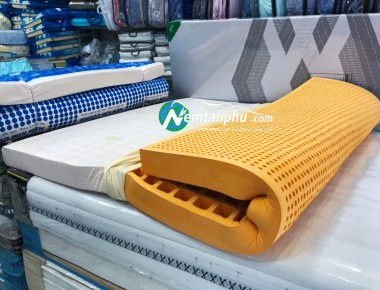 Cửa Hàng Bán Nệm Gần Chung Cư Carilon 7