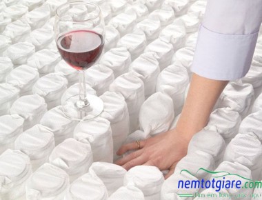 Có nên sử dụng nệm lò xo túi hay không? Một số điều bạn cần biết về nệm lò xo túi